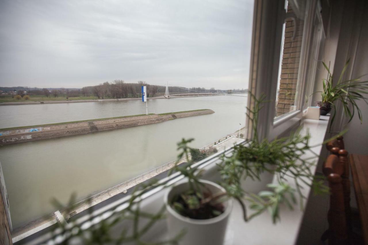 Riverview Apartment أوسييك المظهر الخارجي الصورة